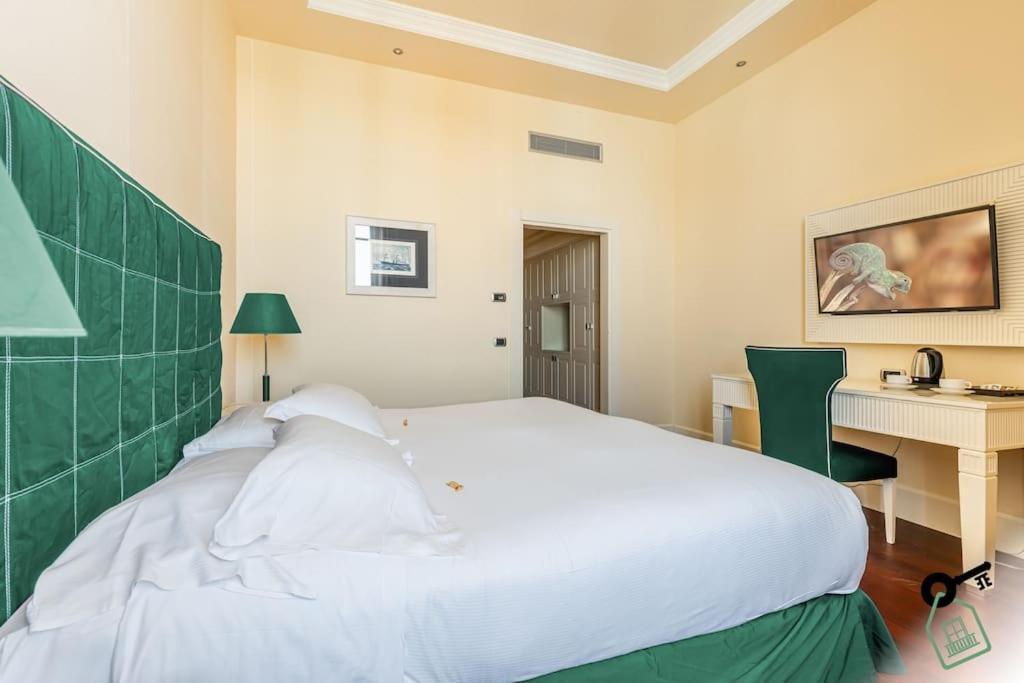 Hotel Rooms ליבורנו מראה חיצוני תמונה